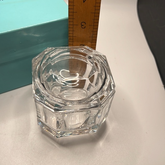 Tiffany & Company vintage crystal trinket box 2 3/4” tall by 3” wide, crystal - Picture 3 of 4